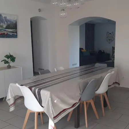 Apartamento Beautiful Renovated 1 Garden Box Eurexpo-lyon- Stadium